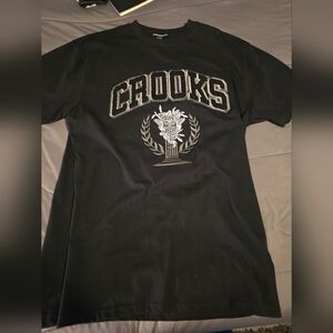 Brand new without tags crooks and castle t shirt. Thick material size xl